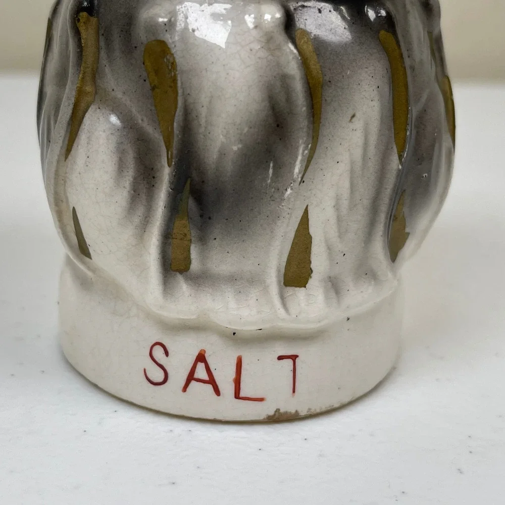 Tilso‎ Vintage Cat Salt Shaker Grey Hand Painted Ceramic Japan Kitsch Decor